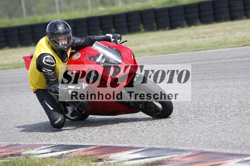 Archiv-2025/07 19.04.2025 Speer Racing ADR/Instruktorentraining/14